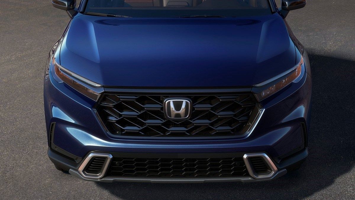 The All-New 2023 Honda CR-V: Advanced Safety, Spacious Interiors, and Improved Driving Dynamics