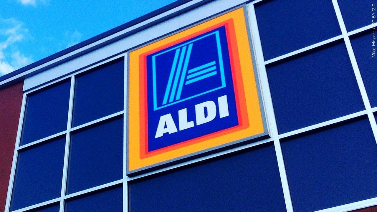 Aldi to Acquire 400 Winn-Dixie, Harveys Groceries in Southern US