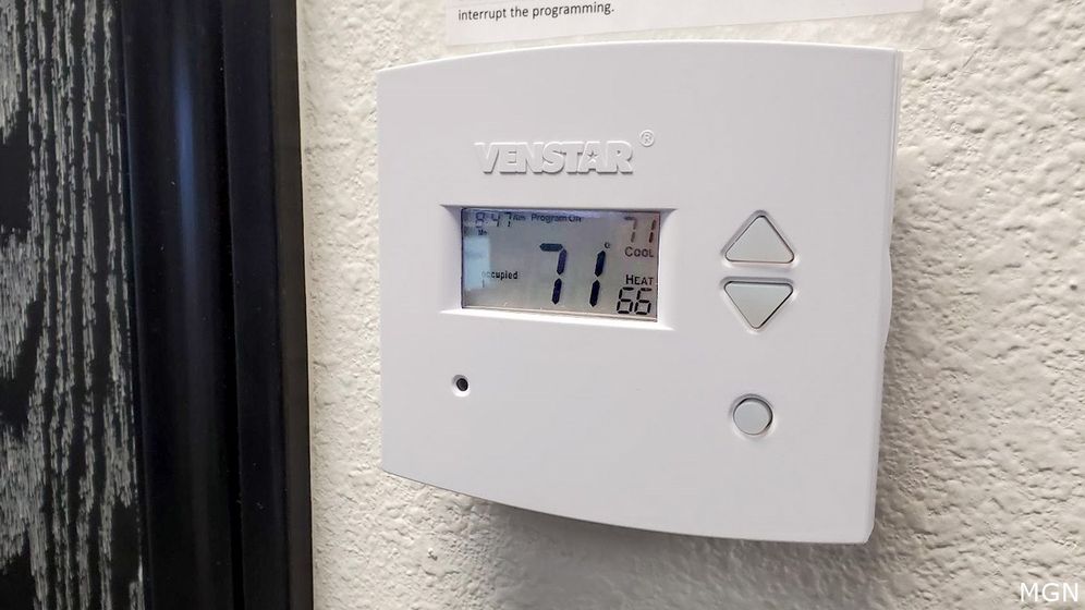 Home thermostat