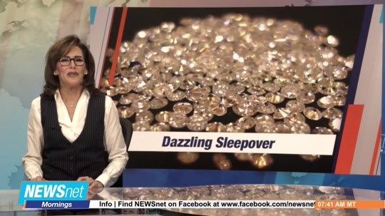 Man Trapped in Jewelry Vault Freed When Timer Opens Chamber as Scheduled