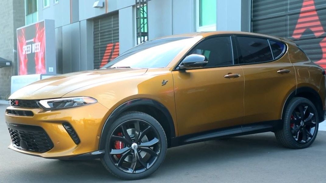 All-New Dodge Hornet Swarms the Nest