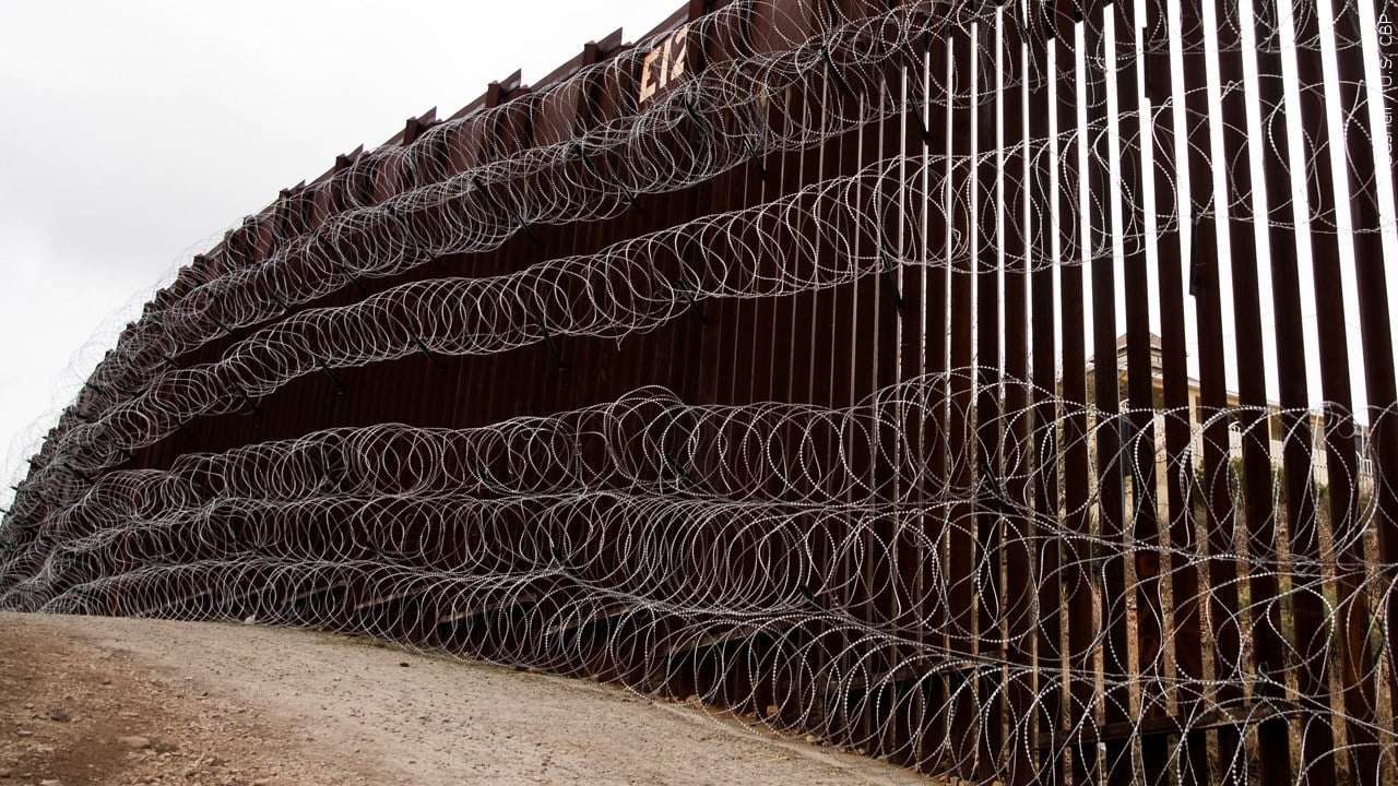 Biden Administration Asks Supreme Court To Allow Border Agents To Cut ...