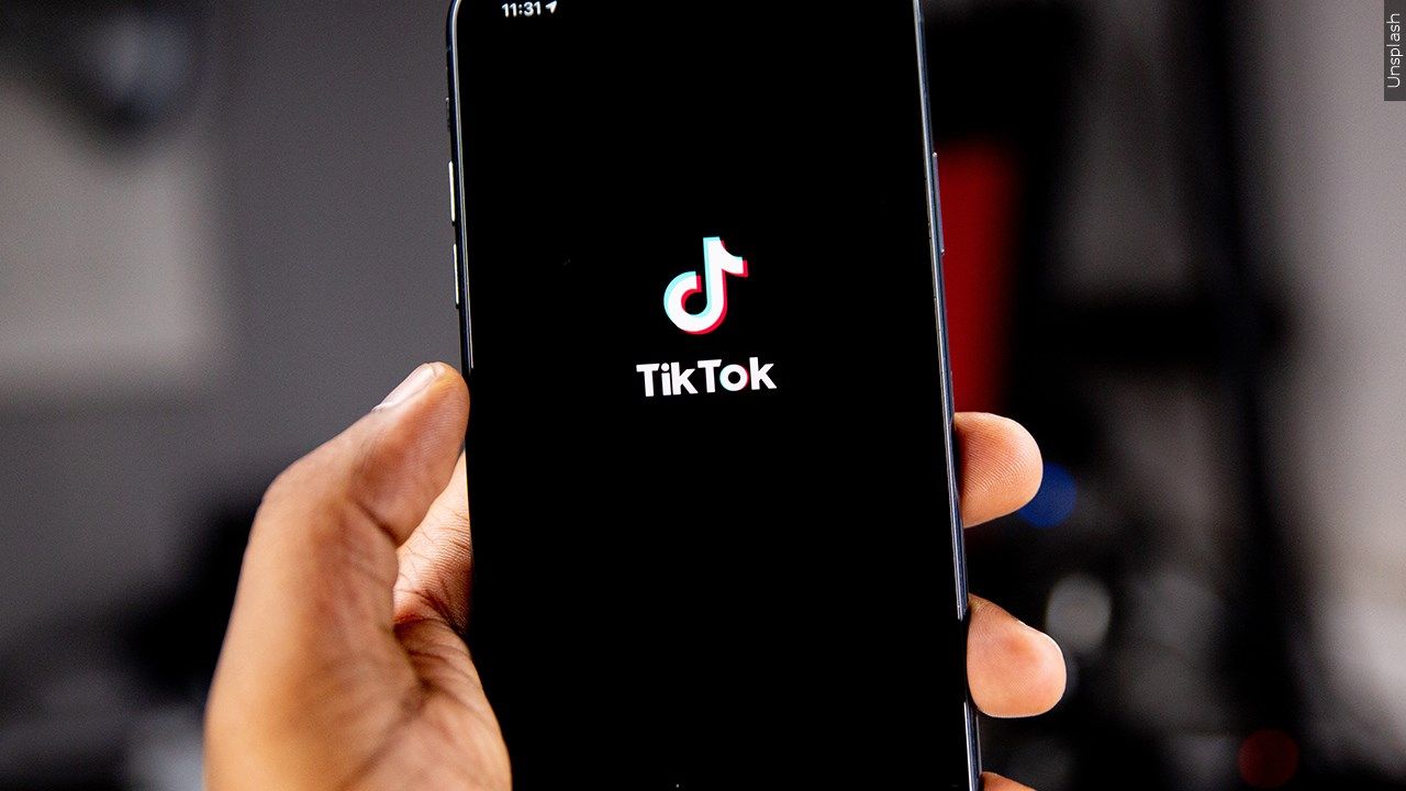 TikTok app logo