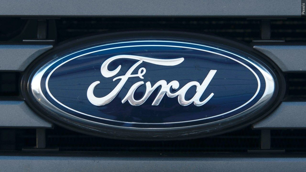 Ford Delays Production of New Electric Pickup, SUV