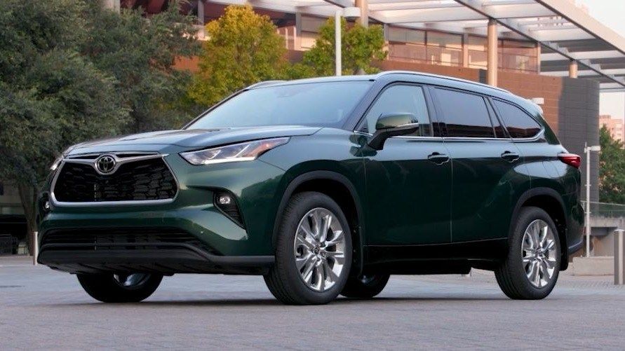 2024 Toyota Highlander: Family Friendly